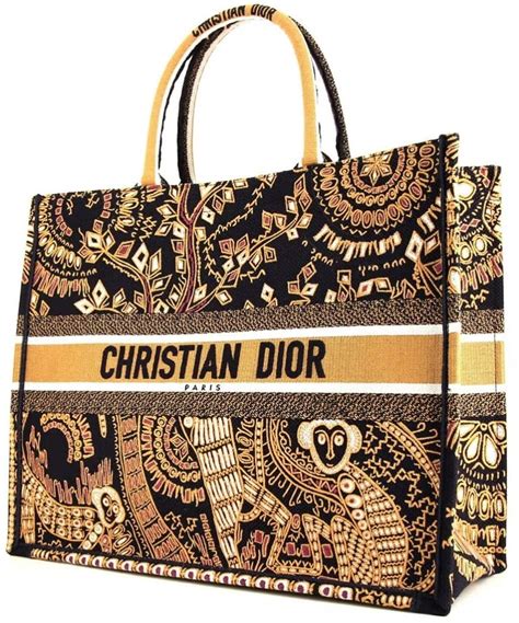 dior logo tote bag|most popular christian dior bag.